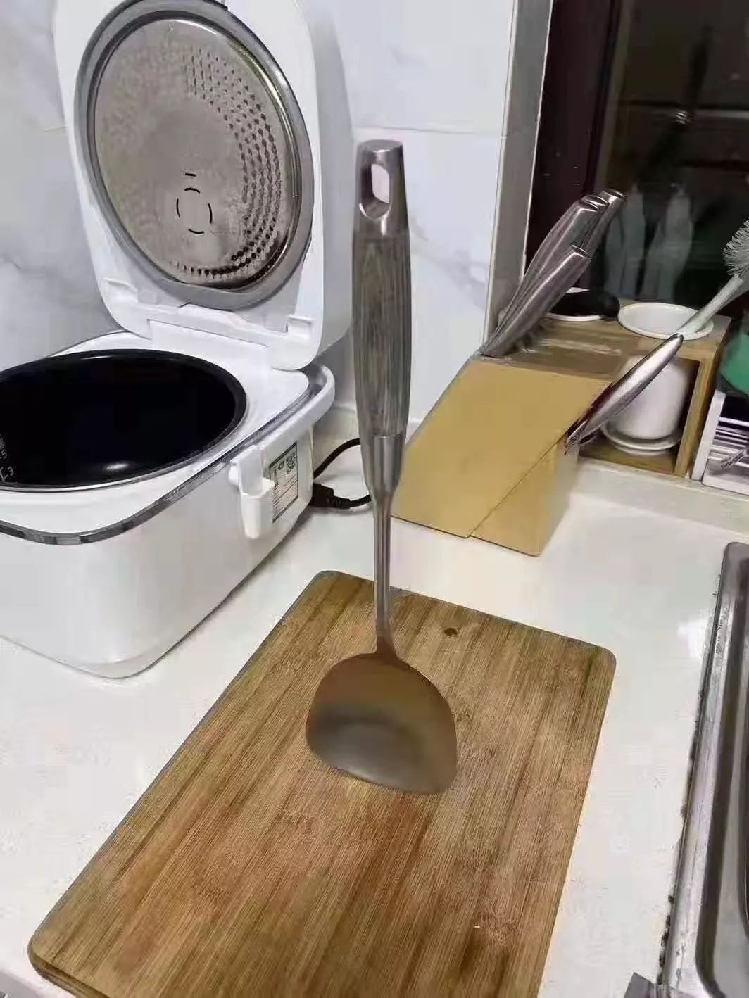 ddd0af38d4ea4da98c74ba373b792f7e.jpeg