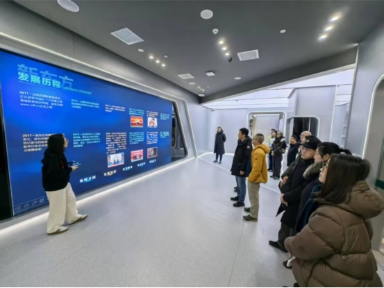 跨界融合新探索：东城科技馆与新东方智慧教育共启科技教育新篇章